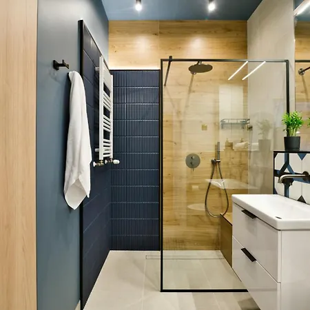 Flower Blue 2 By Housine