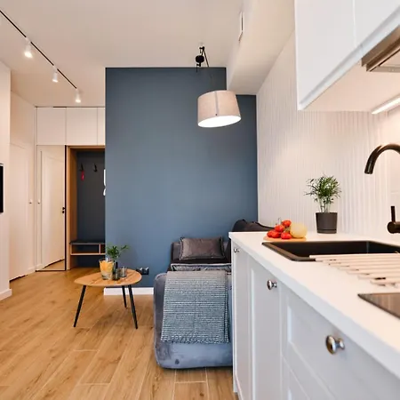 Διαμέρισμα Flower Blue 2 By Housine *