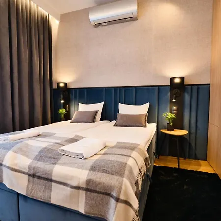 Διαμέρισμα Flower Blue 2 By Housine *